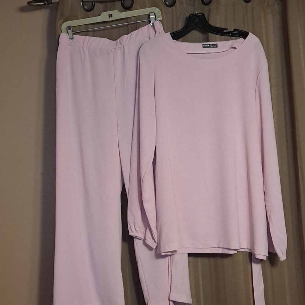 Ladies 2 Piece Pant Set